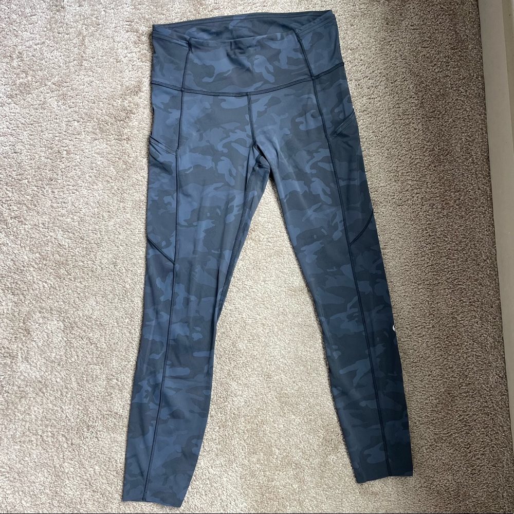 Camo lululemon leggings